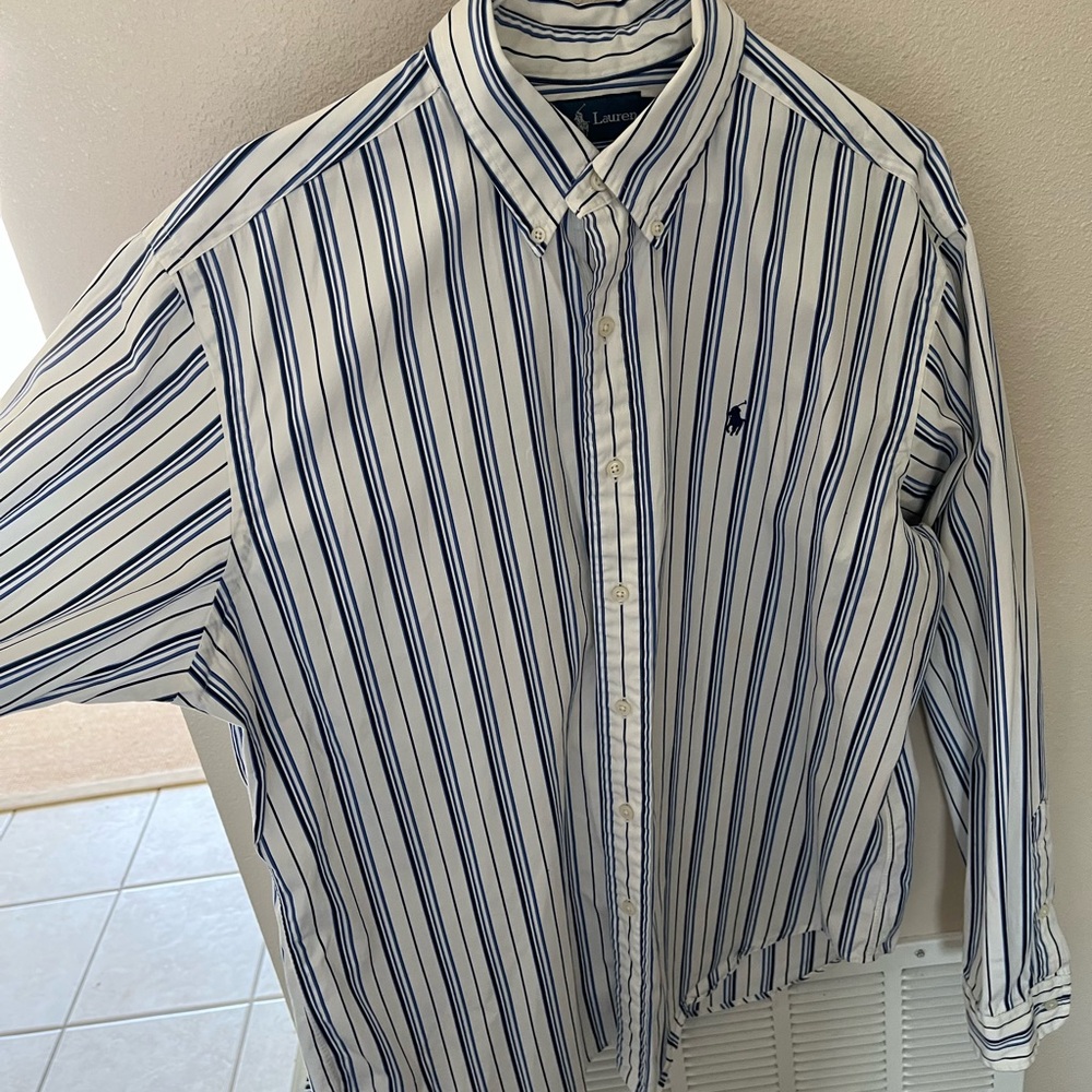 Ralph Lauren Blue and White Casual Button Down Shirt